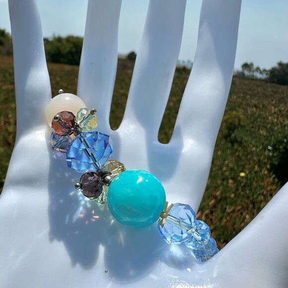 Colorful Glass Beaded Stretch Bracelet in Blue & Pastel Tones - Picture 3 of 10